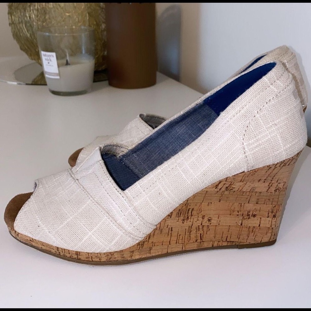 Toms Cream and Blue Wedges